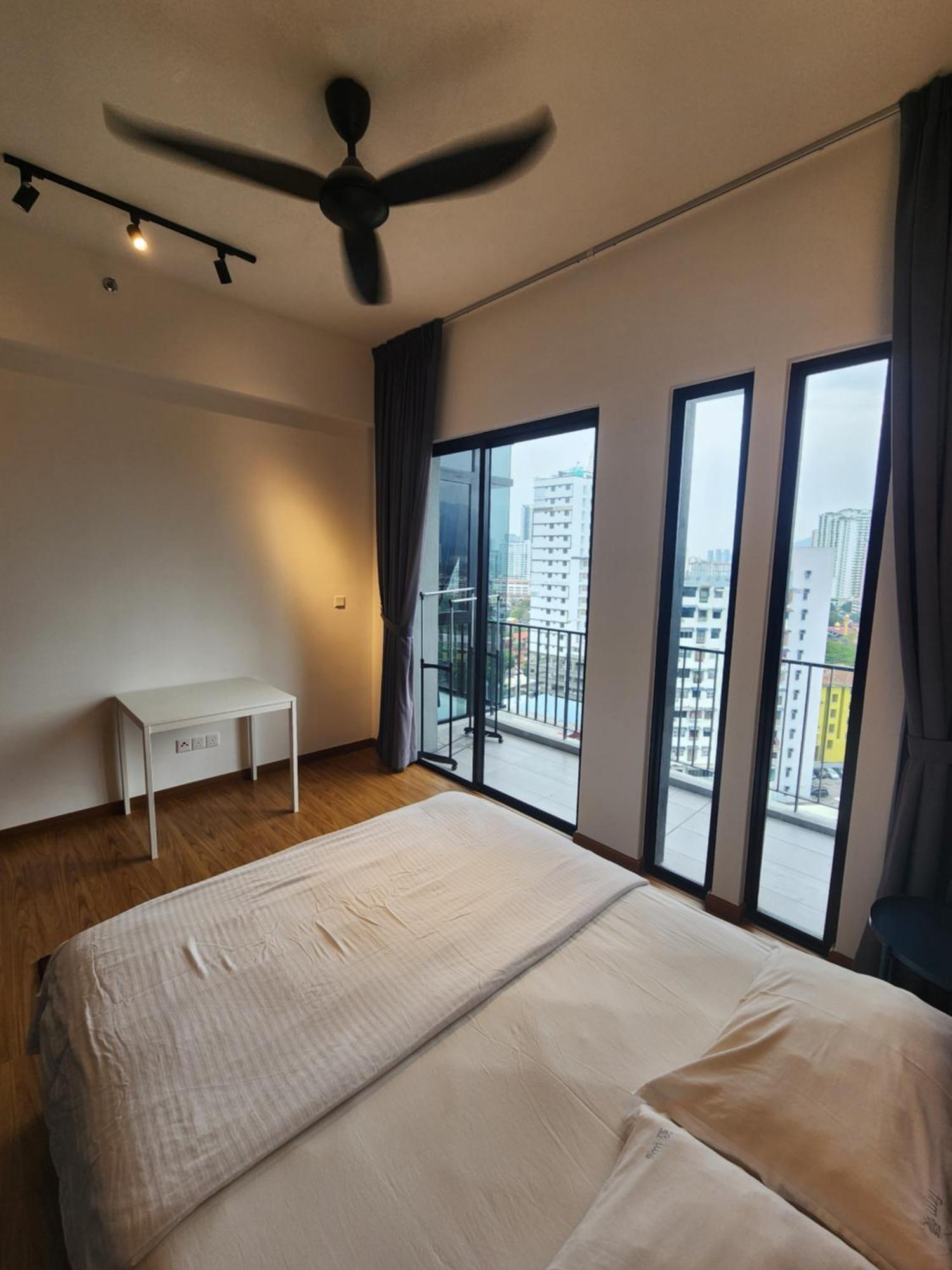 Beacon Executive - Penang Apartment *